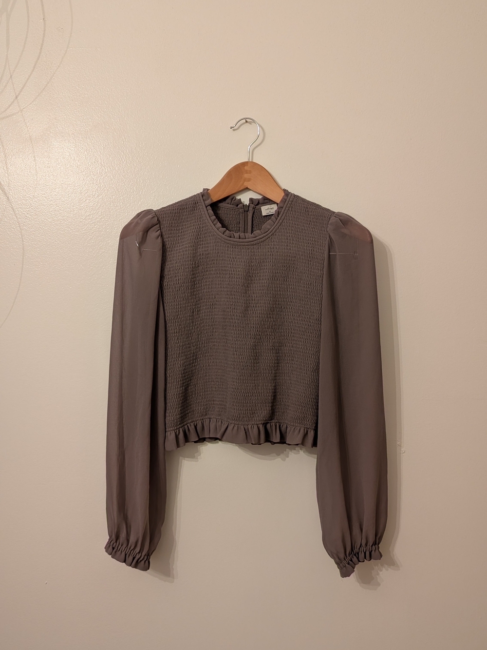 Aritzia Wilfred Tempest Textured Crop Blouse